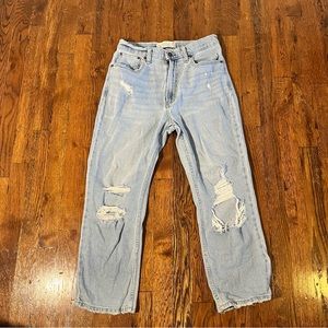 Women’s Abercrombie ankle straight leg ultra high rise jeans - Size 28